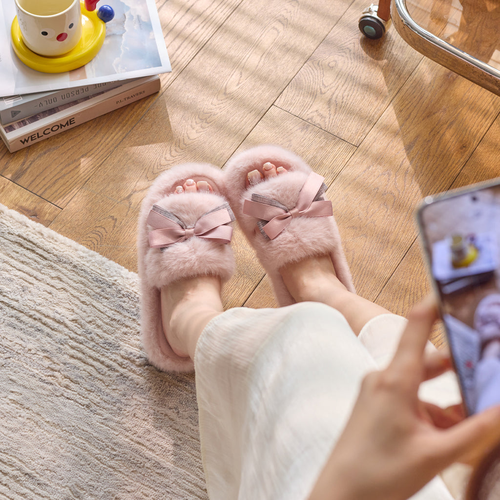 GOEWY Cute Bow Slippers for Women with Memory Foam Open Toe Fuzzy House Slippers indoor outdoor Anti-Skid Soft Birthday Gifts for Women Mom