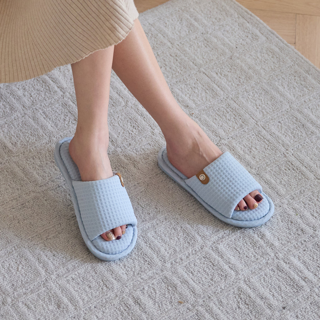 GOEWY Open Toe Slippers for Women with Memory Foam Slip On House Slippers indoor outdoor Anti-Skid Soft Birthday Gifts for Women Her Mom