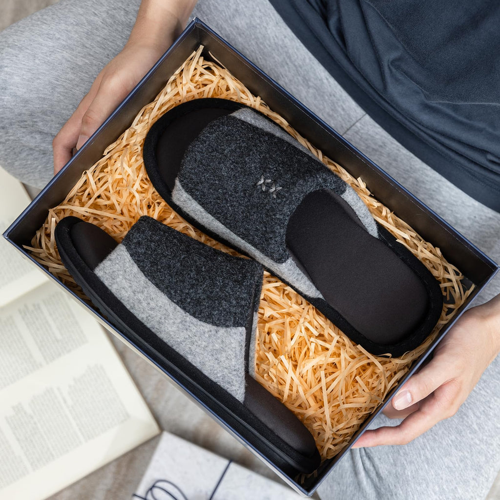 GOEWY Mens Cozy Memory Foam Slippers Indoor Outdoor Gifts for Men Slip On House Shoes Anti-skid Soft Open Toe Slippers