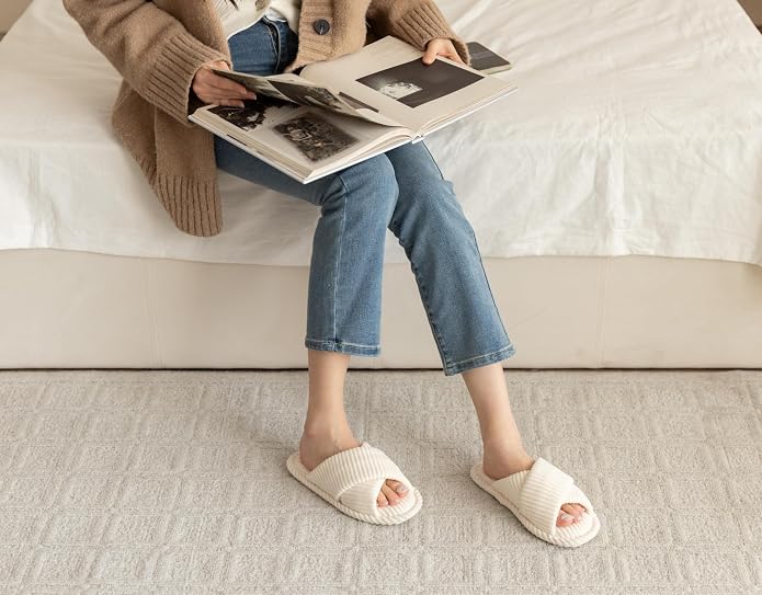 GOEWY Slippers for Women Memory Foam House Bedroom Corduroy Crossbands Open Toe Slides Sandals Shoes Comfy Trendy Gift for womens Anti-Skid sole